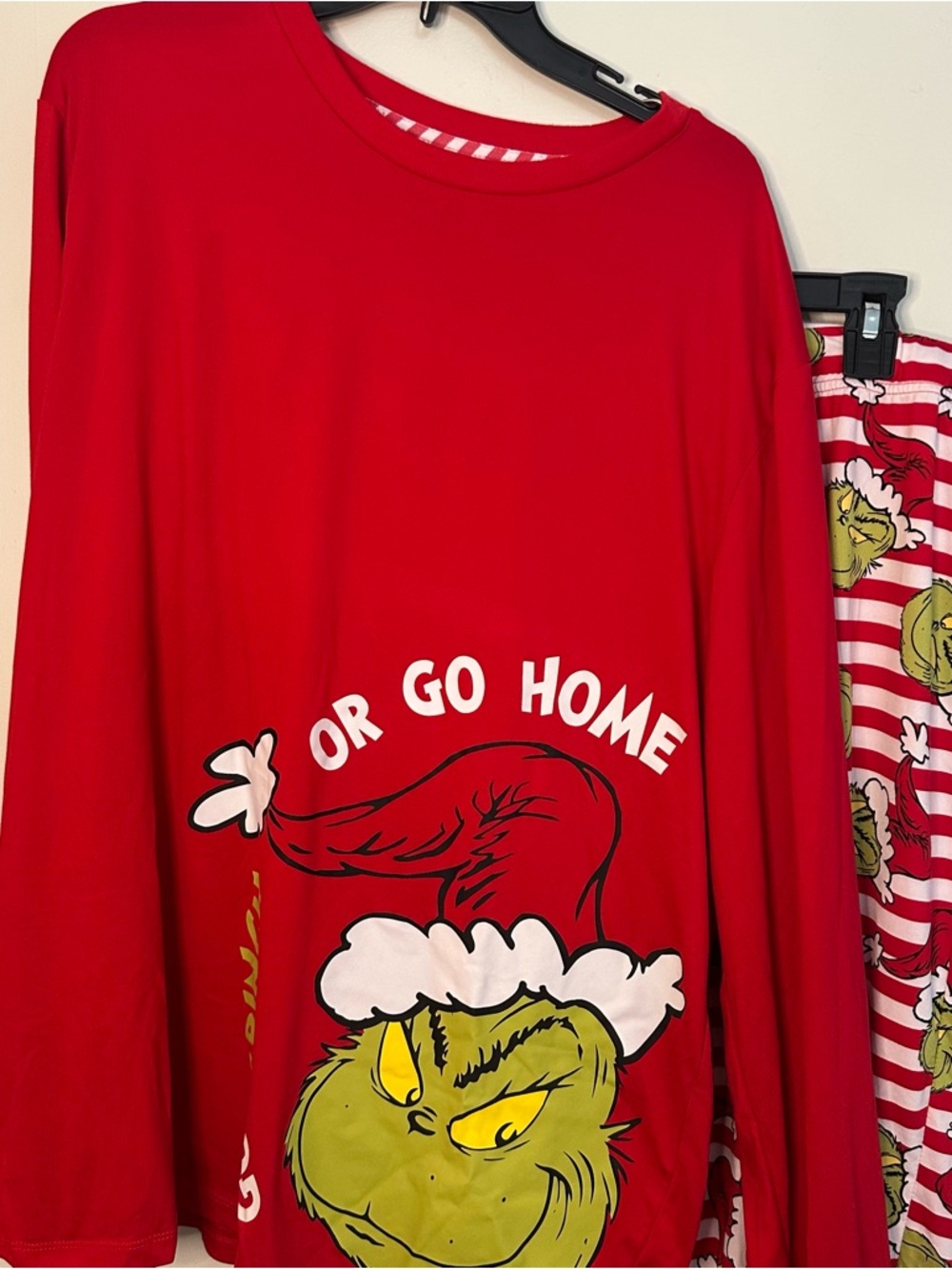 Dr Seuss The Grinch Mens XL Red Holiday Pajama 2PC Set Go Grinch Or Go Home 2024